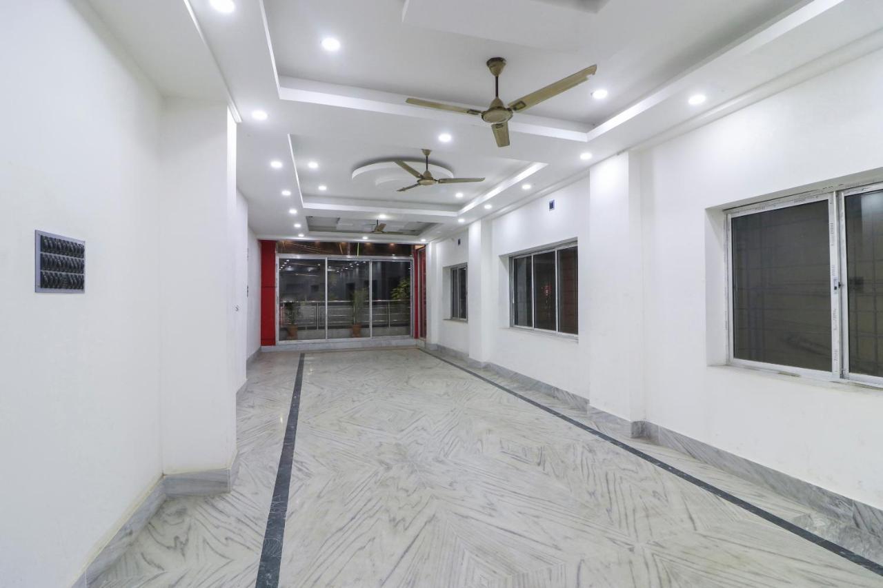Spot On 49584 Asmi Hotel Hugli-Chinsurah Εξωτερικό φωτογραφία