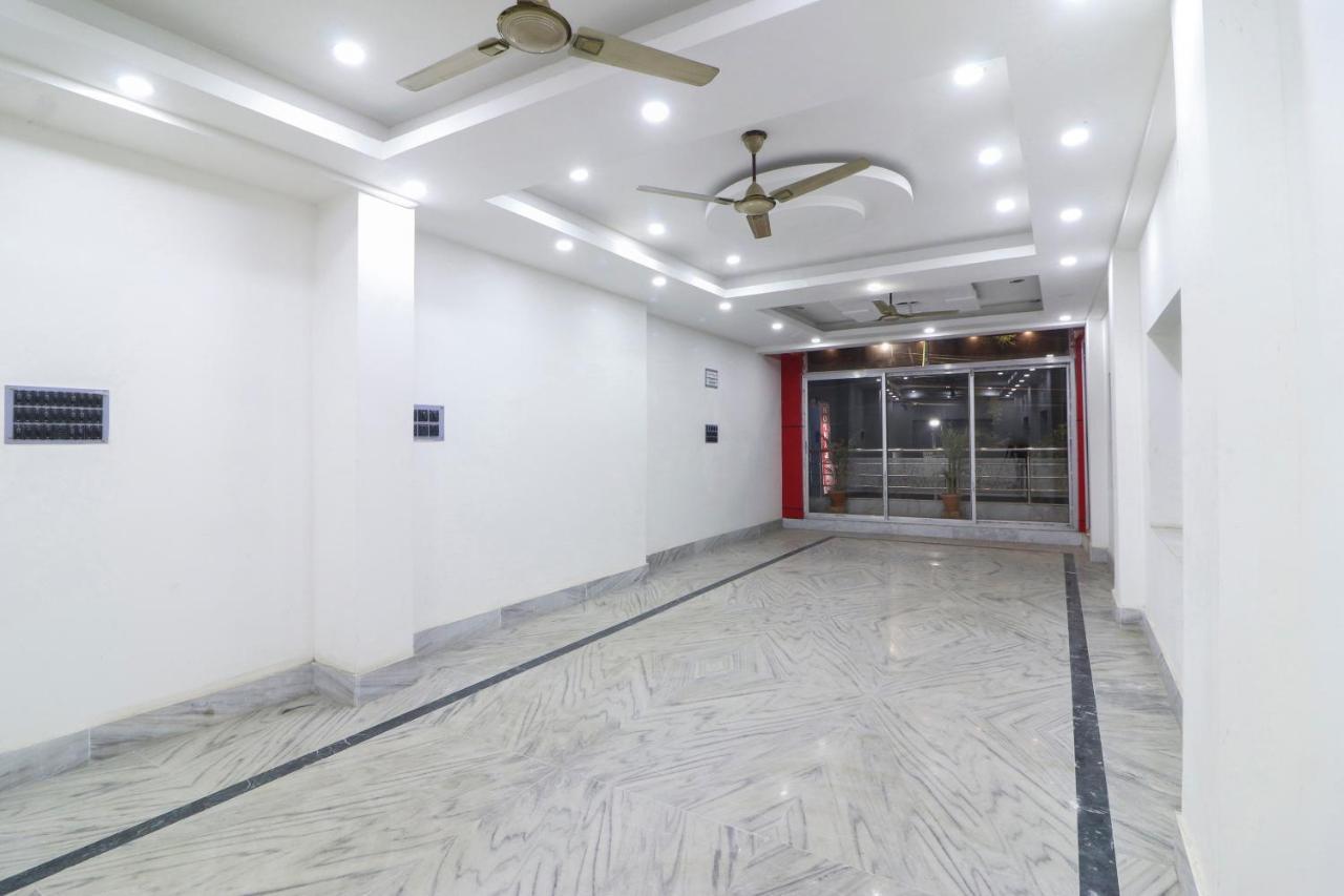 Spot On 49584 Asmi Hotel Hugli-Chinsurah Εξωτερικό φωτογραφία