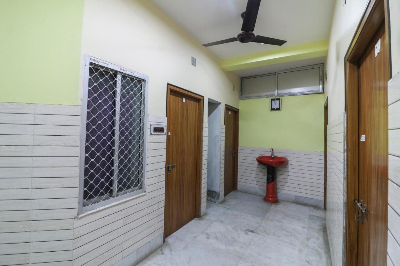 Spot On 49584 Asmi Hotel Hugli-Chinsurah Εξωτερικό φωτογραφία