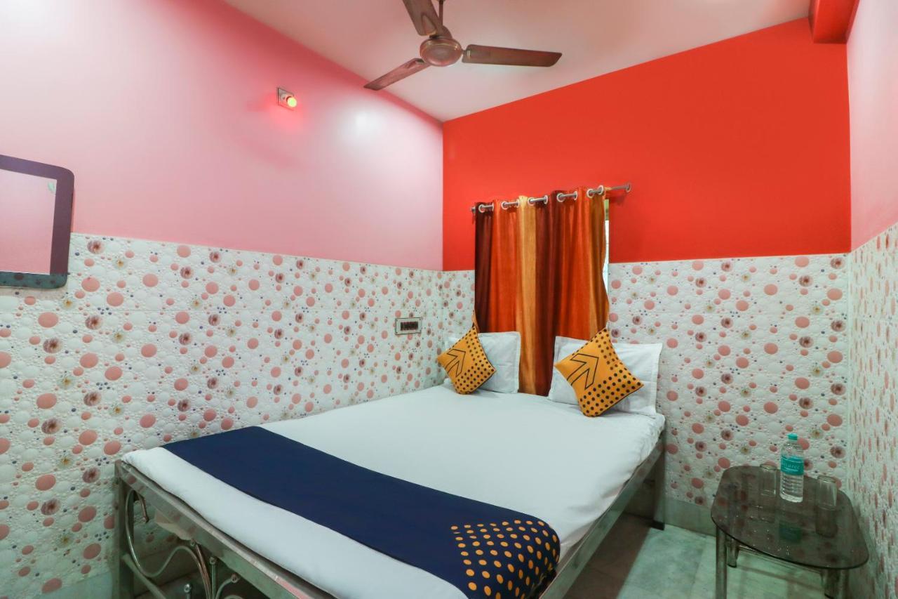 Spot On 49584 Asmi Hotel Hugli-Chinsurah Εξωτερικό φωτογραφία