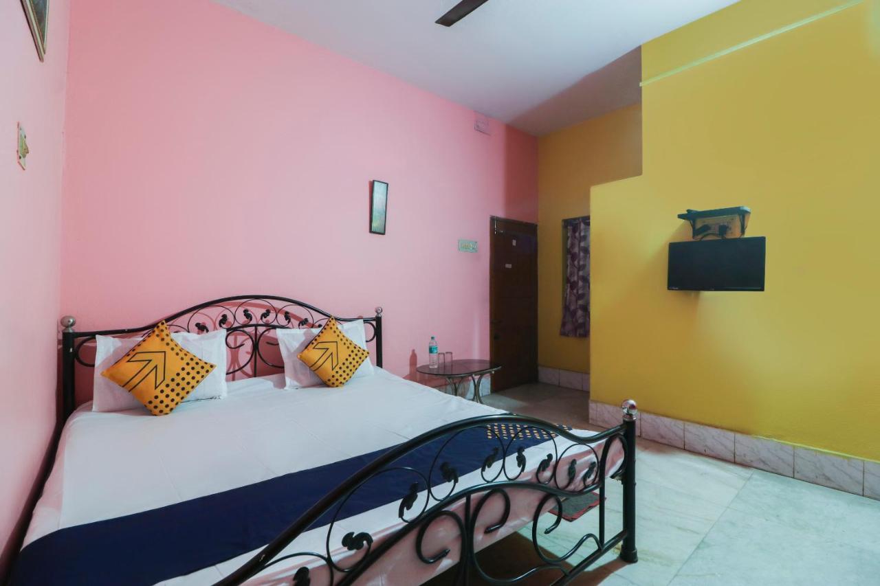 Spot On 49584 Asmi Hotel Hugli-Chinsurah Εξωτερικό φωτογραφία
